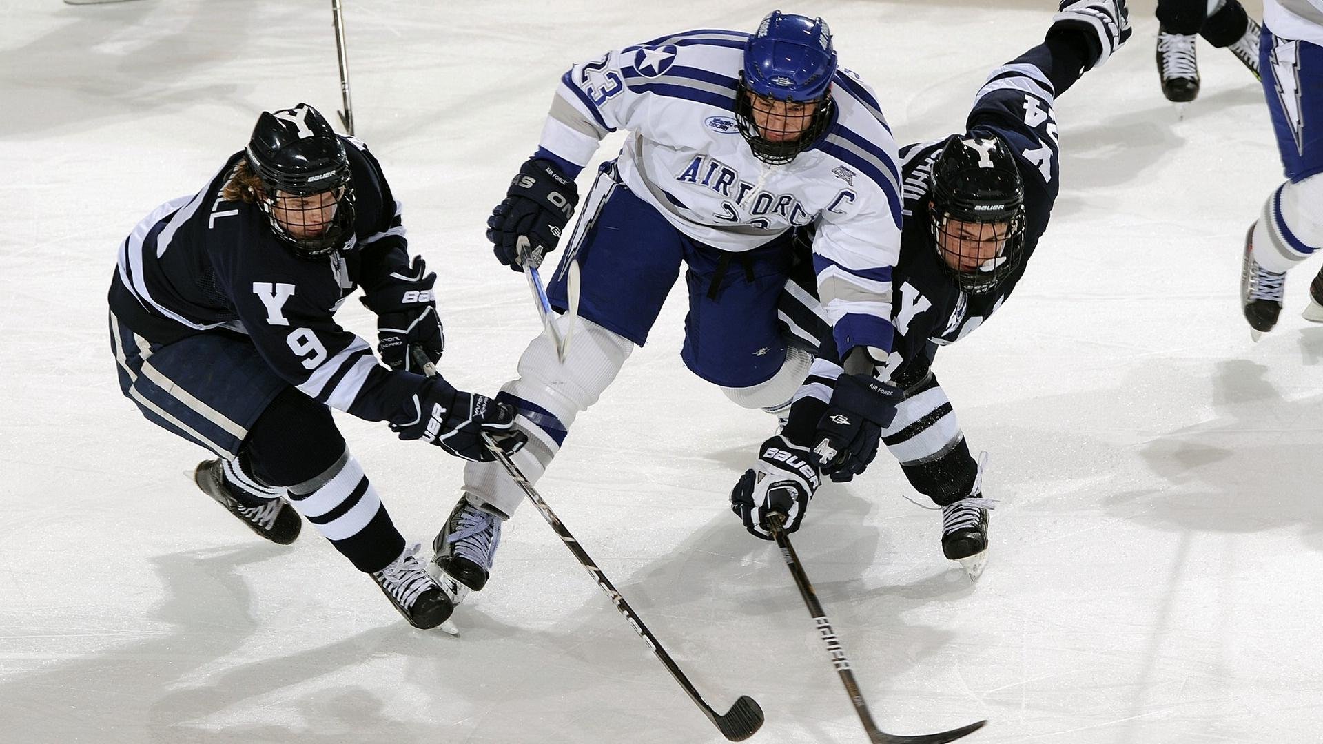 詹姆斯和杜兰特的“世纪对决”你错过了吗？，詹姆斯和杜兰特谁更难防